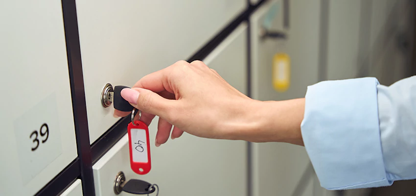 Cabinet Lock Installation in Bay Point, California